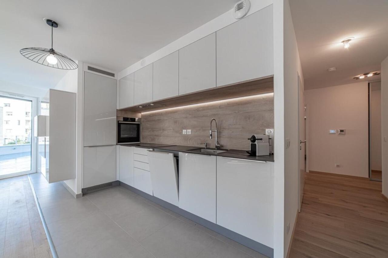 L'Estrade Appartement אנסי מראה חיצוני תמונה